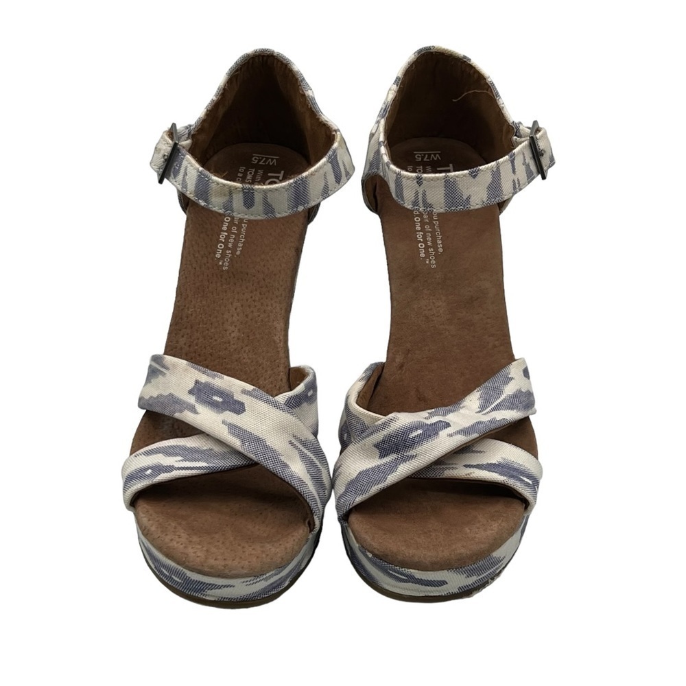 TOMS Blue White Fabric Platform Wedge Heeled Sandals Size 7.5 Women's - Picture 3 of 9